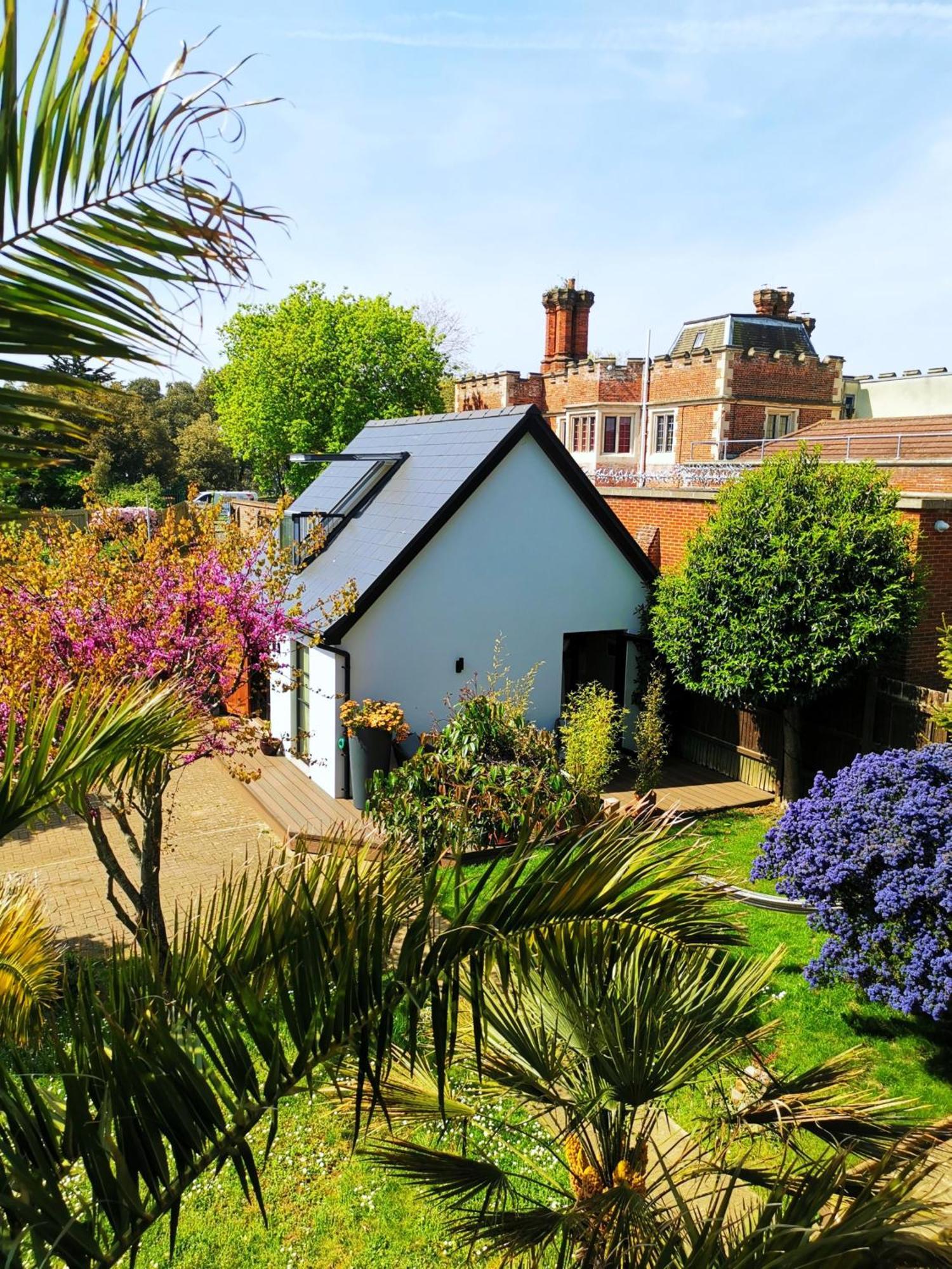 Hastings Casita, 'Little House' Self Contained Garden Lodge, Close To Town And Seafront Eksteriør billede